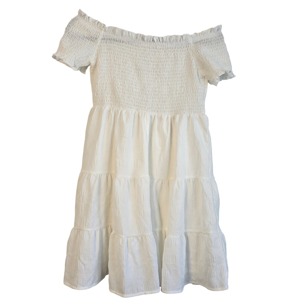 😀 SHEIN White Smocked Off Shoulder Tiered Mini Dress Size 6 M‎ Textured Boho